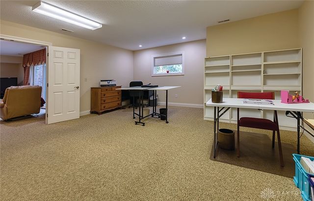 15 Aspen Woods Drive, Springboro, OH 45066