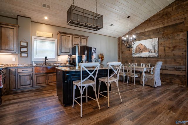 2510 Dean Road NE, Fort Payne, AL 35967