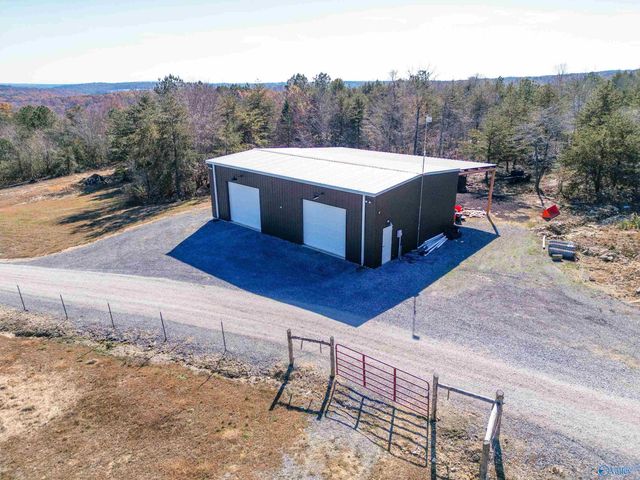 2510 Dean Road NE, Fort Payne, AL 35967