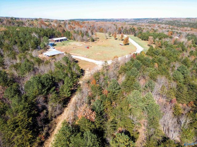 2510 Dean Road NE, Fort Payne, AL 35967