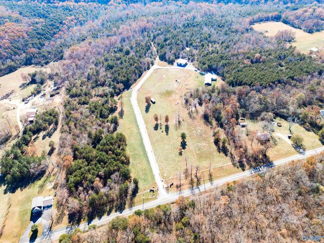 2510 Dean Road NE, Fort Payne, AL 35967