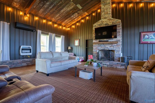 2510 Dean Road NE, Fort Payne, AL 35967