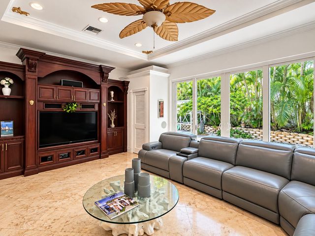 3202 Dow Street, Pompano Beach, FL 33062