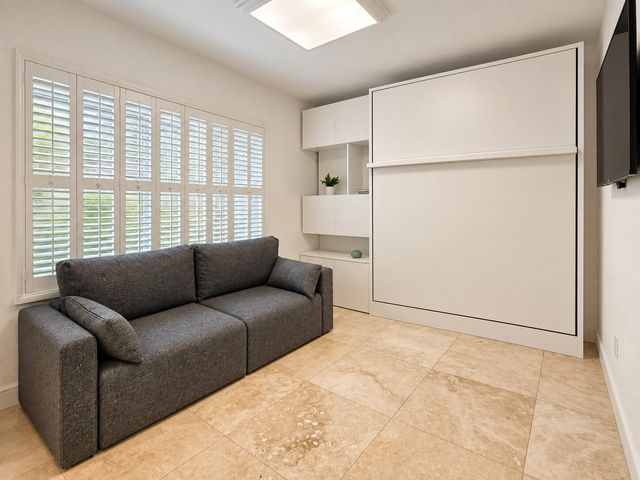 3202 Dow Street, Pompano Beach, FL 33062