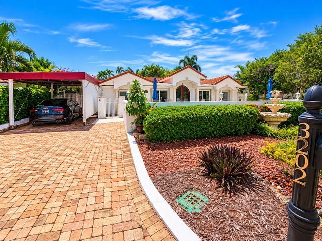 3202 Dow Street, Pompano Beach, FL 33062