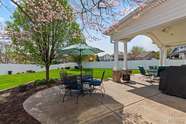 3617 Silver Ridge Drive, St Peters, MO 63376