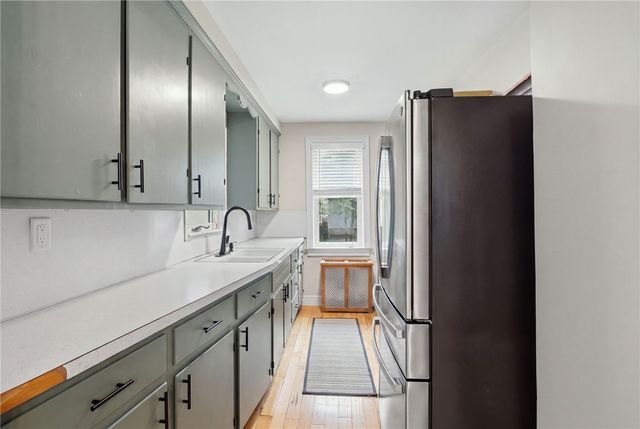 16 Beechcrest Street, Warwick, RI 02888