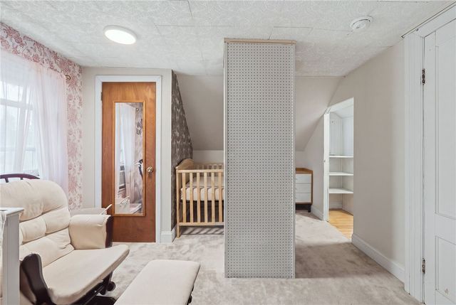 16 Beechcrest Street, Warwick, RI 02888