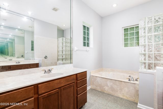 6197 KISSENGEN SPRING Court, Jacksonville, FL 32258