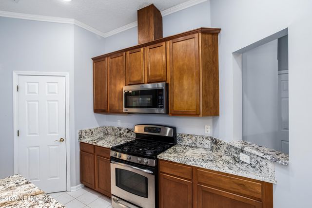 6197 KISSENGEN SPRING Court, Jacksonville, FL 32258