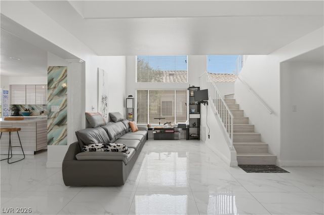 5332 Desert Blossom Road, Las Vegas, NV 89107