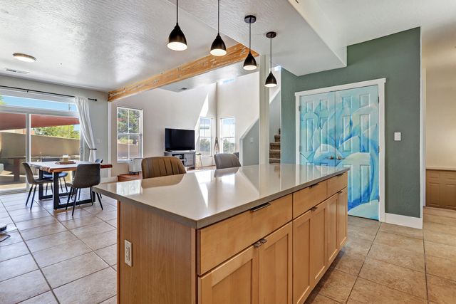9020 El Ojito Court NW, Albuquerque, NM 87114
