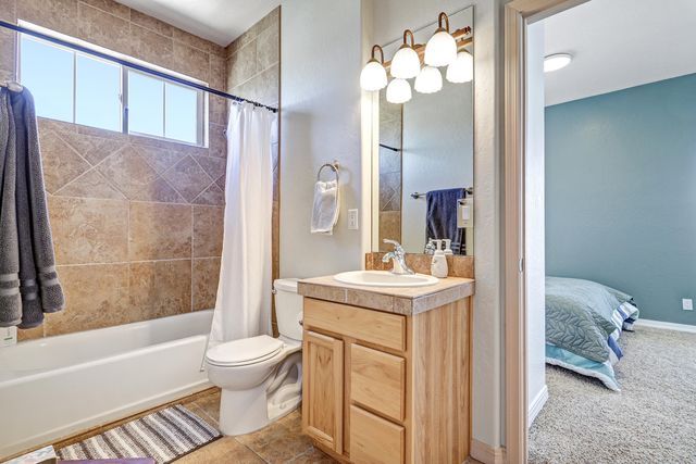 9020 El Ojito Court NW, Albuquerque, NM 87114
