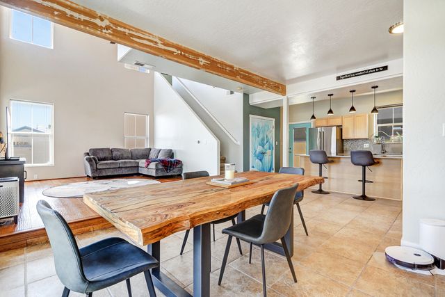 9020 El Ojito Court NW, Albuquerque, NM 87114