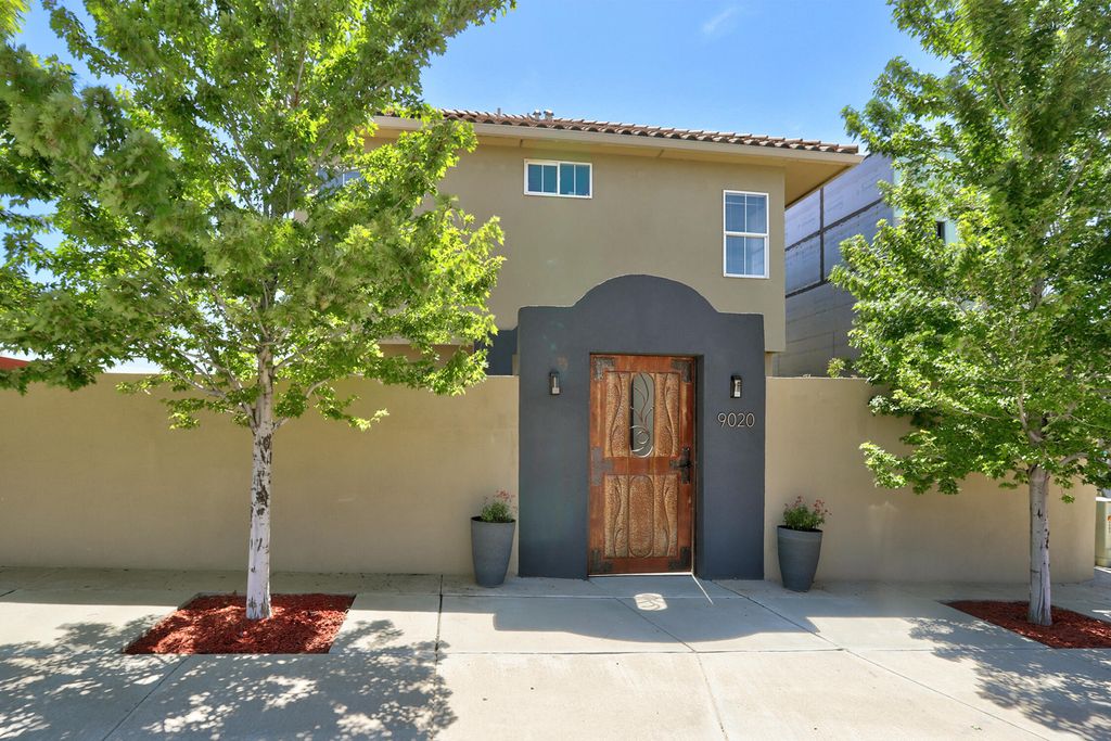 9020 El Ojito Court NW, Albuquerque, NM 87114