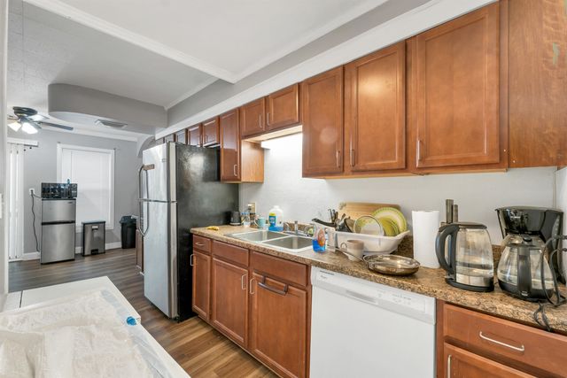 33 Rimmon Street, Manchester, NH 03102