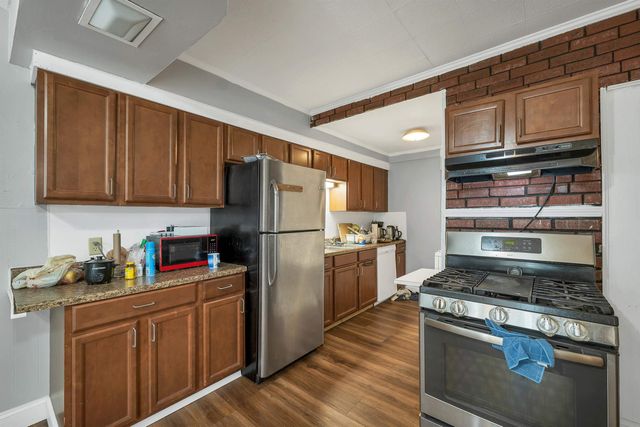 33 Rimmon Street, Manchester, NH 03102