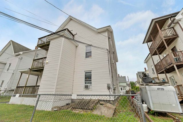 33 Rimmon Street, Manchester, NH 03102