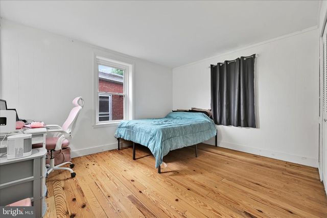 14 N 6TH, Denver, PA 17517