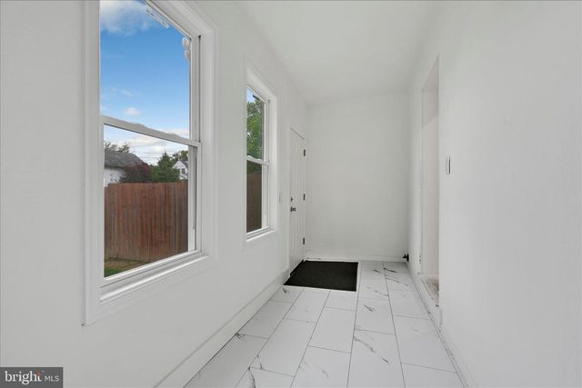 14 N 6TH, Denver, PA 17517