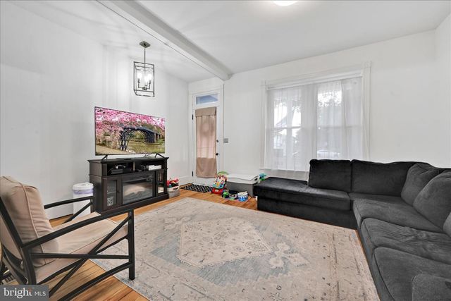 14 N 6TH, Denver, PA 17517