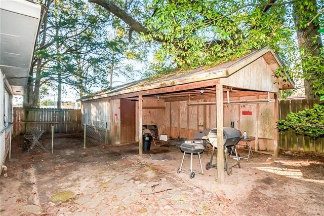 5012 Cottage Hill Road, Mobile, AL 36609