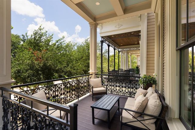 339 W 23rd Street A, Houston, TX 77008