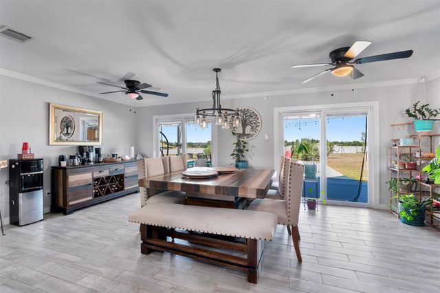 8000 County Road 110 RD, Round Rock, TX 78665