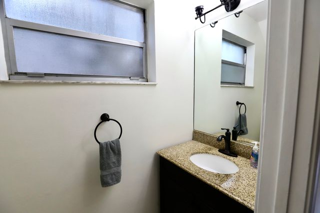 1701 SW 24th Street 1-2, Fort Lauderdale, FL 33315