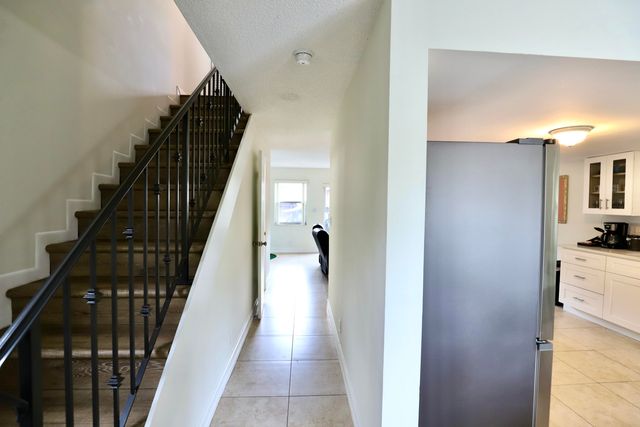 1701 SW 24th Street 1-2, Fort Lauderdale, FL 33315