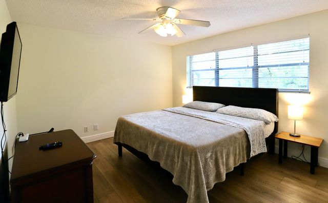 1701 SW 24th Street 1-2, Fort Lauderdale, FL 33315
