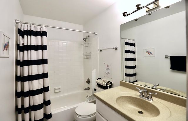 1701 SW 24th Street 1-2, Fort Lauderdale, FL 33315