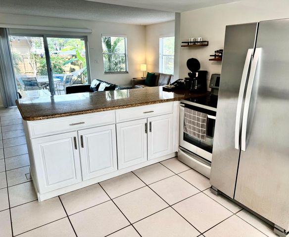 1701 SW 24th Street 1-2, Fort Lauderdale, FL 33315