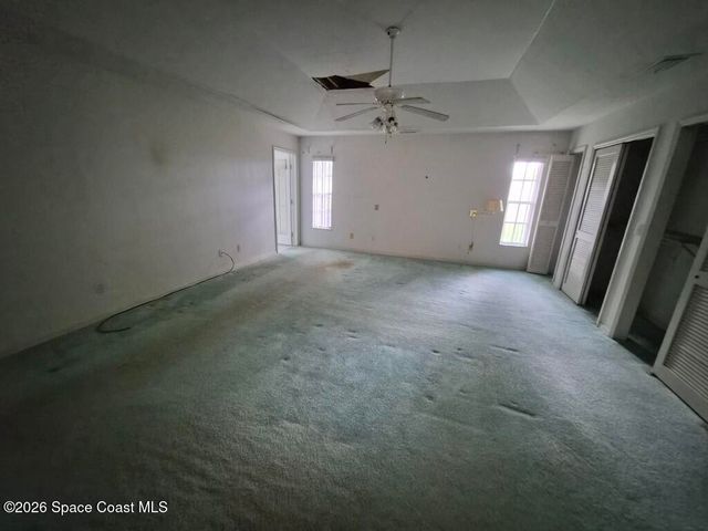 1470 Country Club Drive NE, Palm Bay, FL 32905