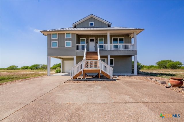 342 Bay Club Drive, Seadrift, TX 77983
