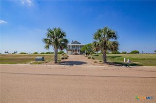 342 Bay Club Drive, Seadrift, TX 77983
