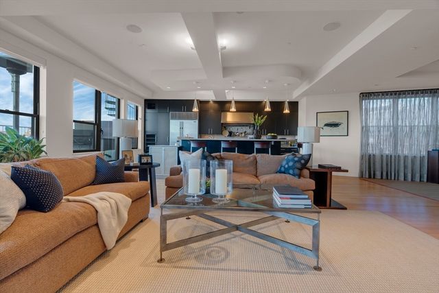 1166 Washington St 704-6, Boston, MA 02118