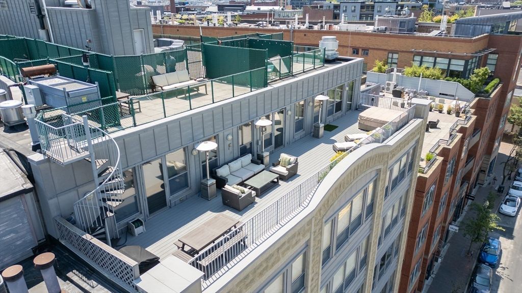 1166 Washington St 704-6, Boston, MA 02118