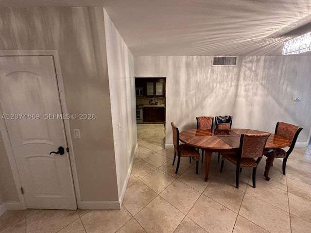 9801 Collins Ave 14T, Bal Harbour, FL 33154