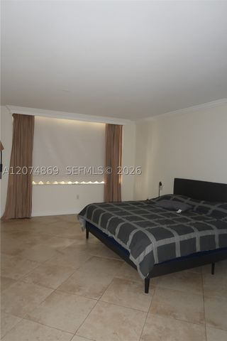 9801 Collins Ave 14T, Bal Harbour, FL 33154