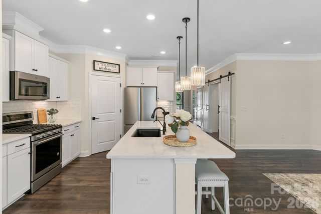 5022 Grand Champion Court, Denver, NC 28037