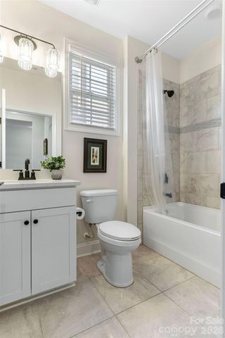 5022 Grand Champion Court, Denver, NC 28037