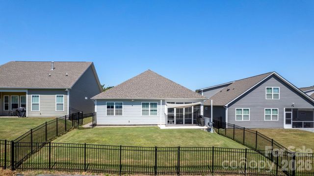 5022 Grand Champion Court, Denver, NC 28037