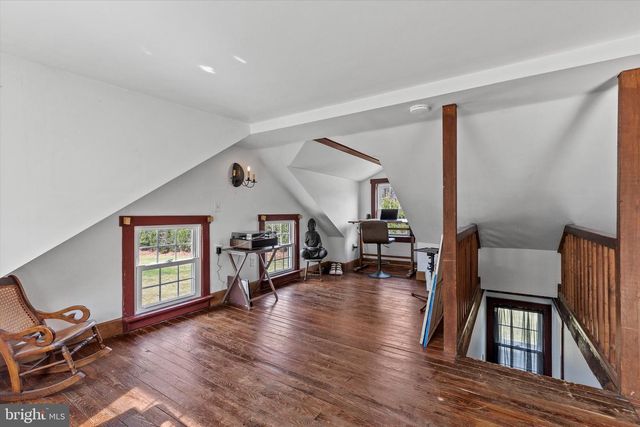 1001 FISHING CREEK VALLEY RD, Harrisburg, PA 17112