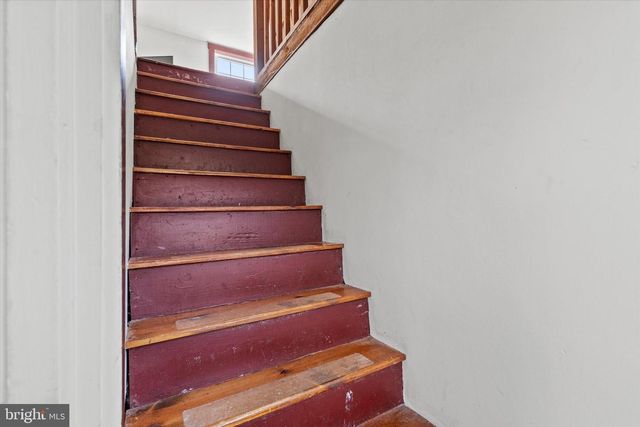 1001 FISHING CREEK VALLEY RD, Harrisburg, PA 17112