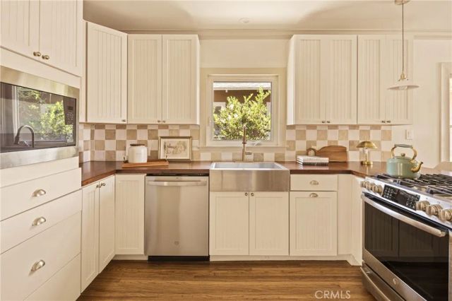 365 W Sierra Madre, Sierra Madre, CA 91024