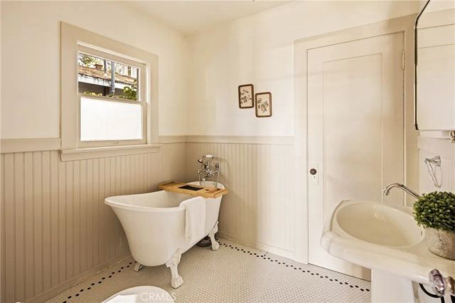 365 W Sierra Madre, Sierra Madre, CA 91024