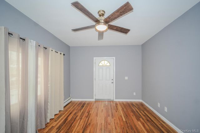 587 Miller Avenue, Freeport, NY 11520