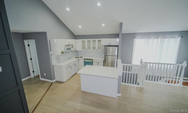 587 Miller Avenue, Freeport, NY 11520