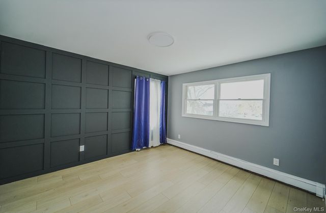 587 Miller Avenue, Freeport, NY 11520